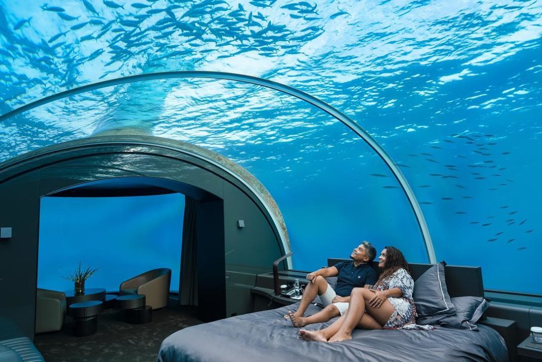 You Will Fall In Love With This Underwater Villa - Traveler Dreams