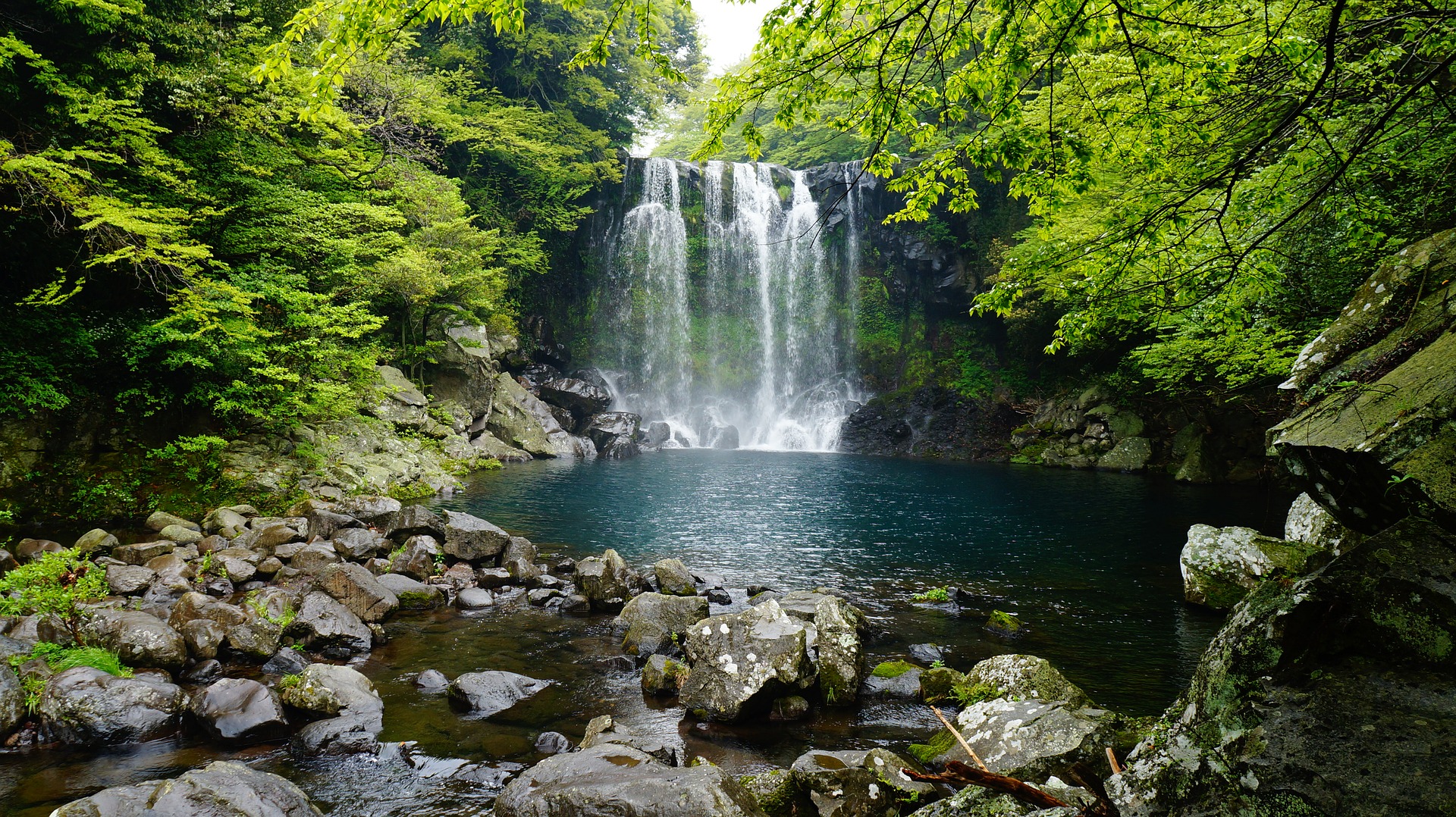 The Most Beautiful Waterfalls Of South Koreas Jeju Island Traveler Dreams