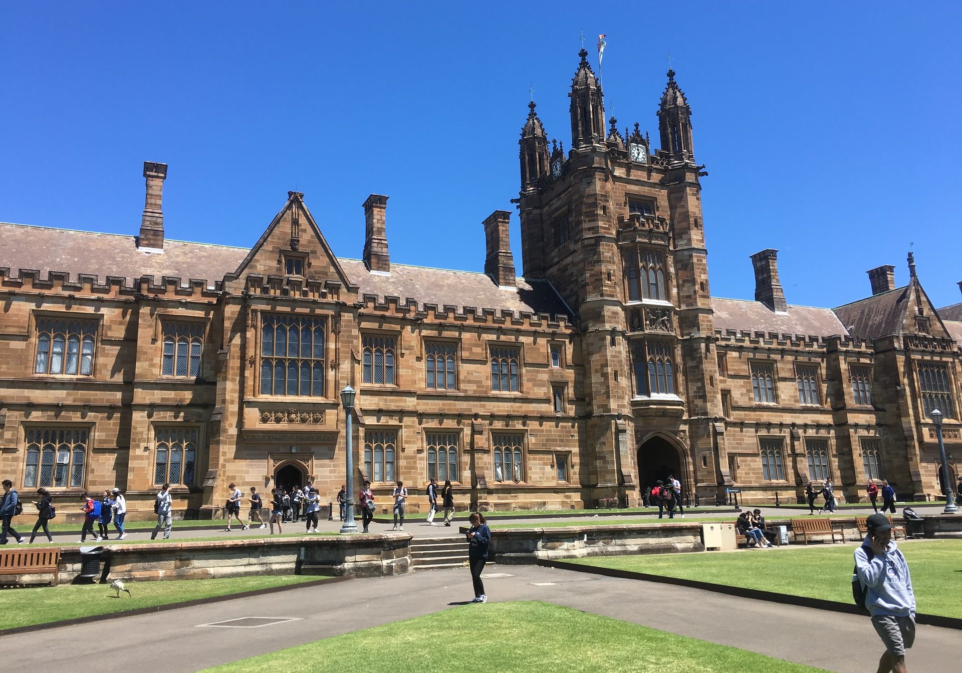 Save money: University of Sydney in Australia