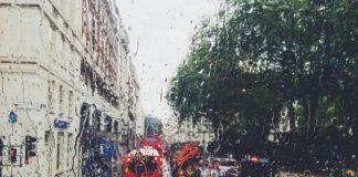 Rainy London. Travel lessons to avoid mistakes