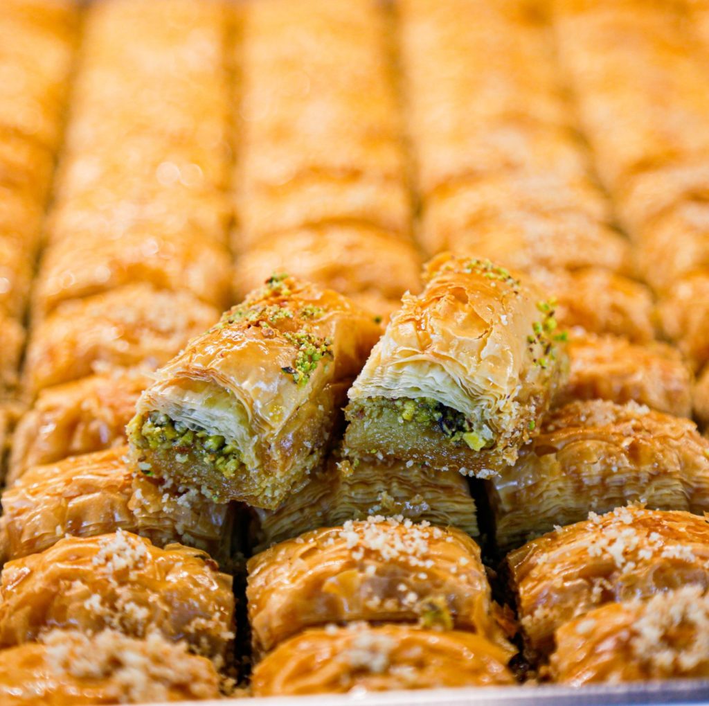 Turkish Desserts to Try in Istanbul - Traveler Dreams