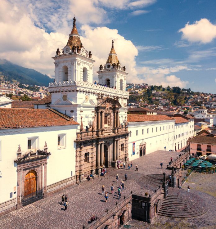Bolivar Y Cuenca, Quito, Ecuador