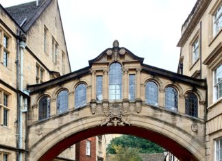 Bridge of Sighs, New College Lane, Oxford, UK