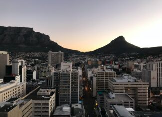 3 Loop St, Cape Town, South Africa
