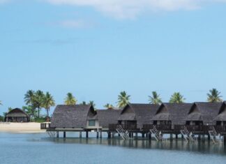 Resort, Fiji