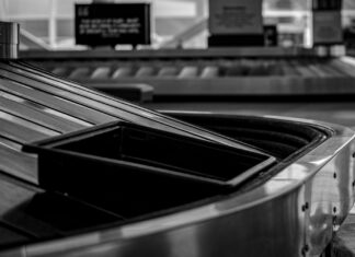 Airport tray